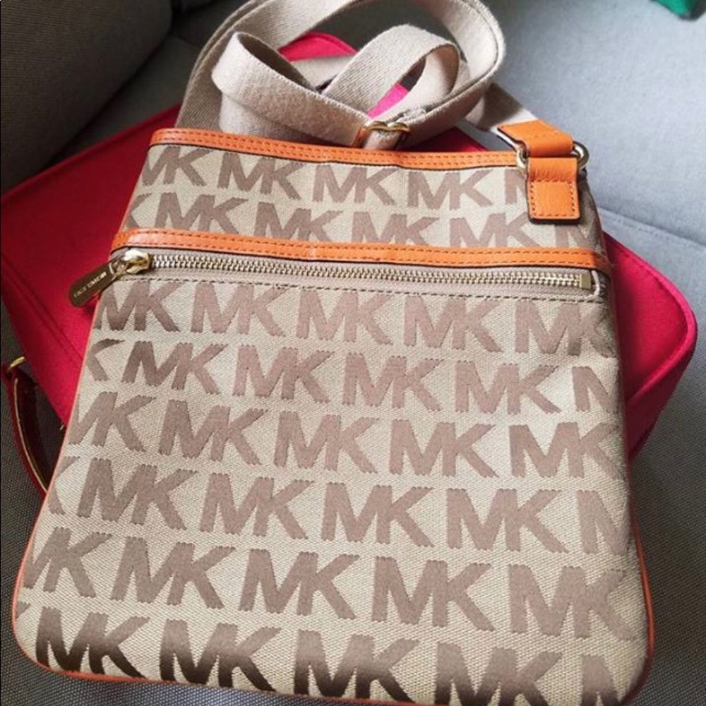 Original Michael Kors crossbody